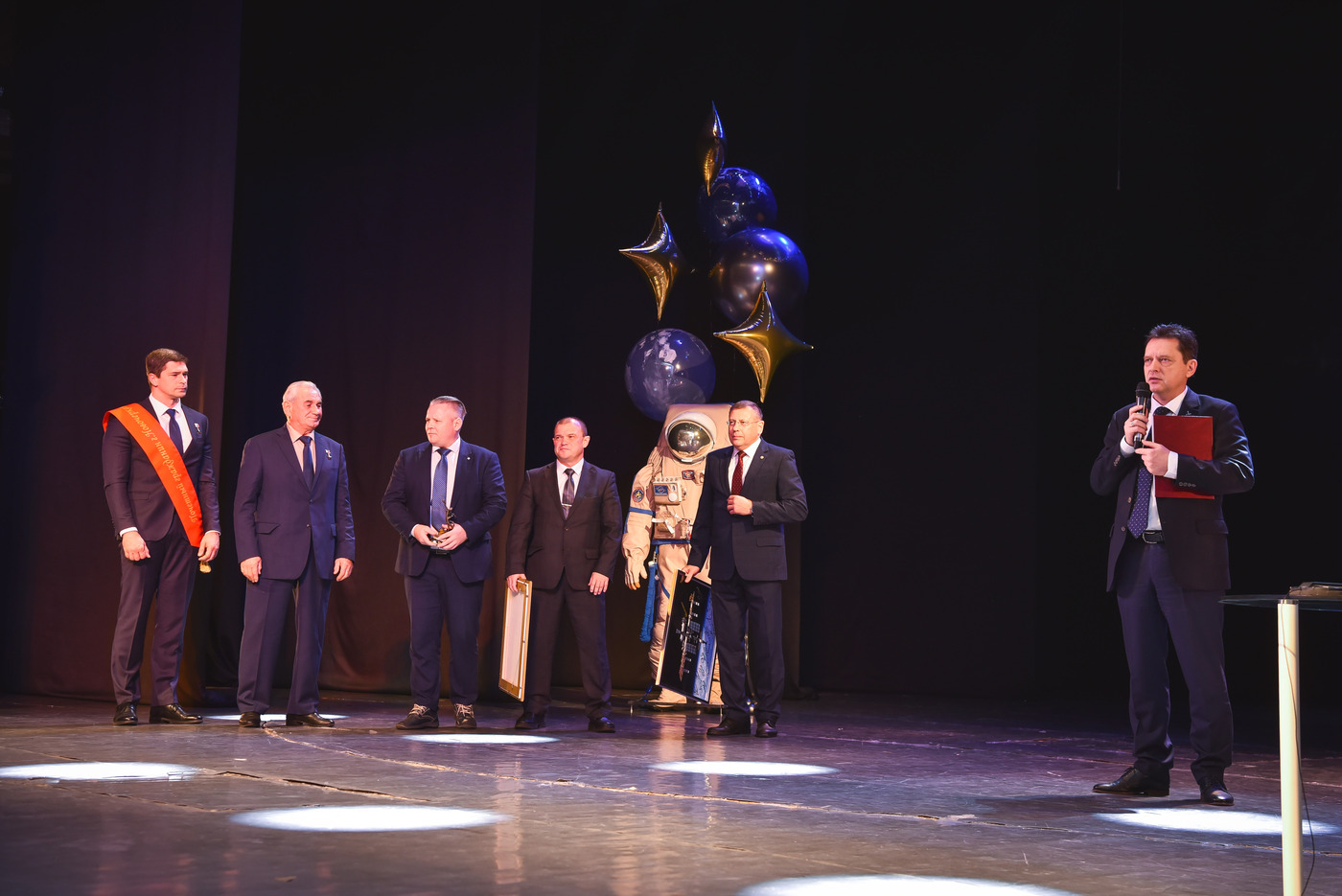 Поздравление от ЦПК с юбилеем ЦТиПП